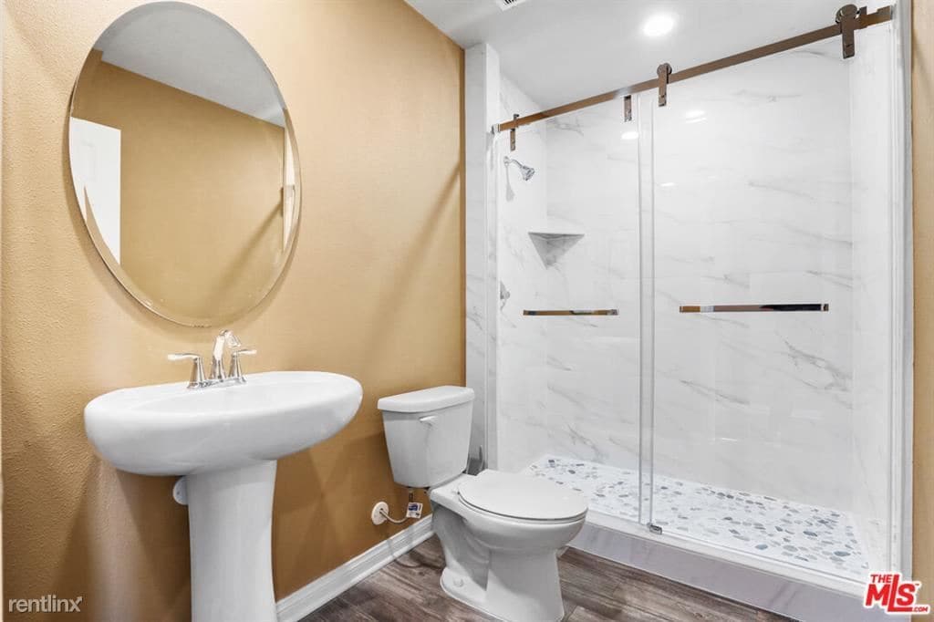 4 br, 3.5 bath Condo 14432 Kabana Ln Apt 1 Condo for Rent in