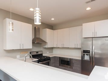 Foto del edificio - 2248 W Irving Park Rd