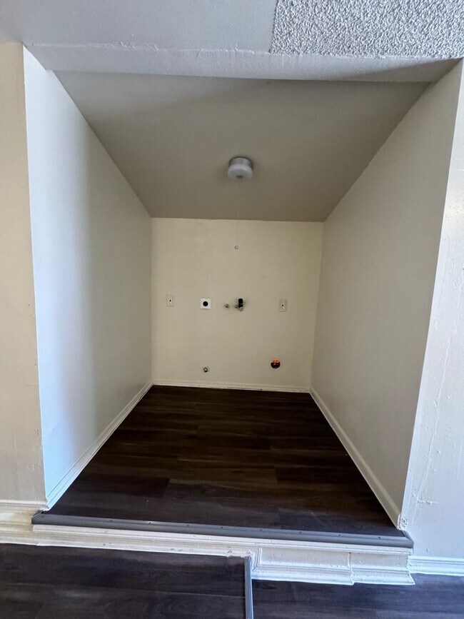 Foto del edificio - 10th St., 26911