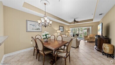 Building Photo - 7815 Regal Heron Cir