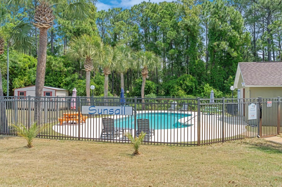 Building Photo - 4639 Sunsail Cir