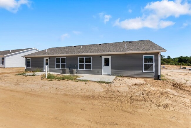 Building Photo - Highland Point Dr 849/851