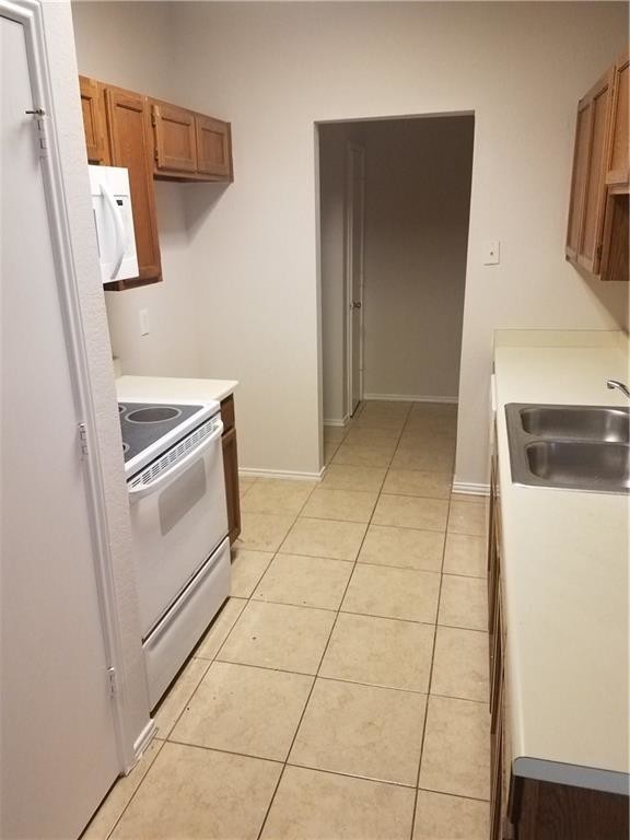 Building Photo - 3514 Hudson Dr