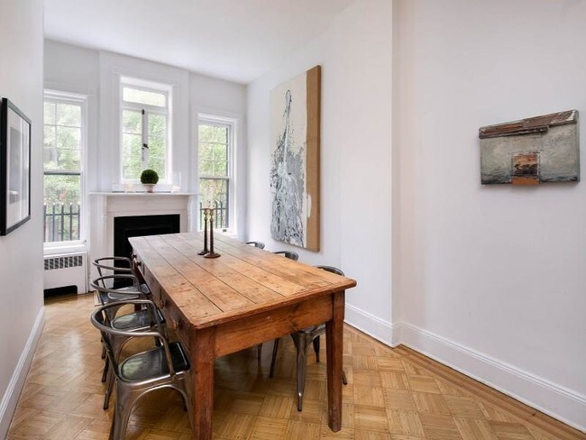 Foto del edificio - 137 East 95th Street