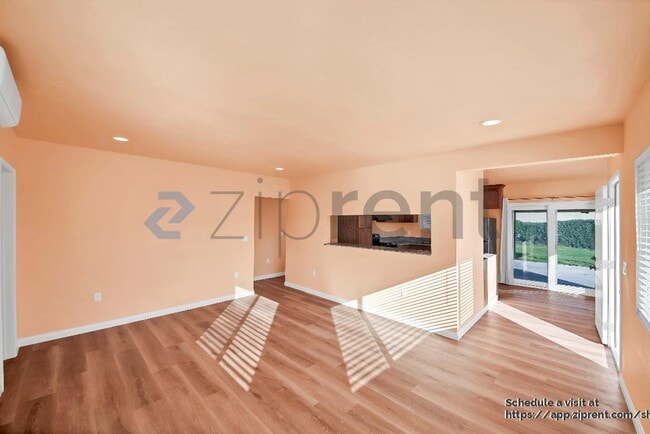Foto del edificio - 3620 Ellis Ln