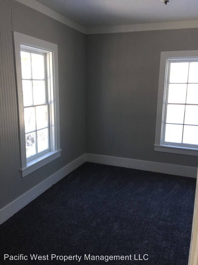 Building Photo - 3 br, 1.5 bath House - 10790 Rickreall Rd