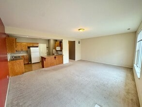 Building Photo - 1214 Dustins Way