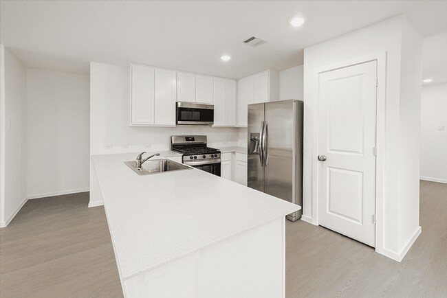 Foto del edificio - 1516 Sunset Ridge Dr