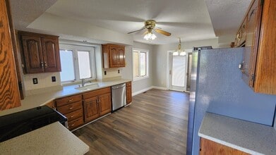 Building Photo - 3729 SW Stutley Rd