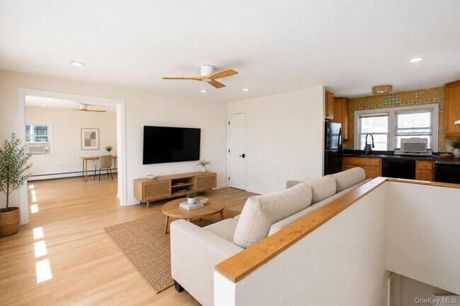 Foto del edificio - 762 Shore Rd