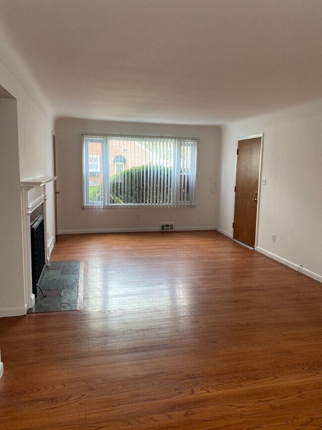 Foto del edificio - Birmingham Two Bedroom Flat