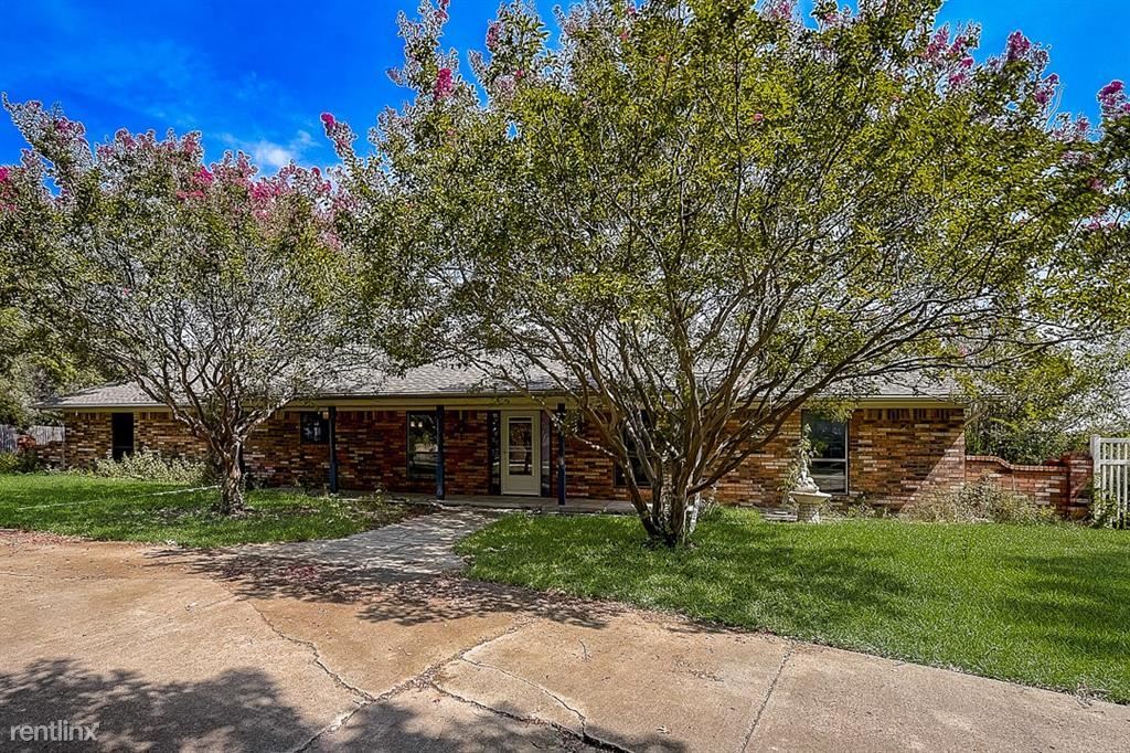 Primary Photo - 3 br, 2 bath House - 4005 Toler Road