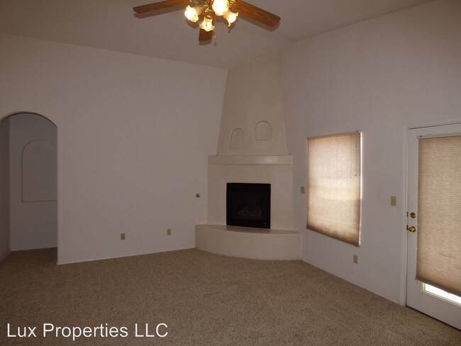 Building Photo - 4705 Eyota Dr NW