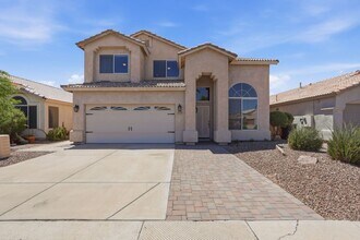 Building Photo - 8709 E Avalon Dr