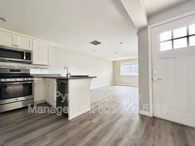 Foto del edificio - 1257 E 5600 S