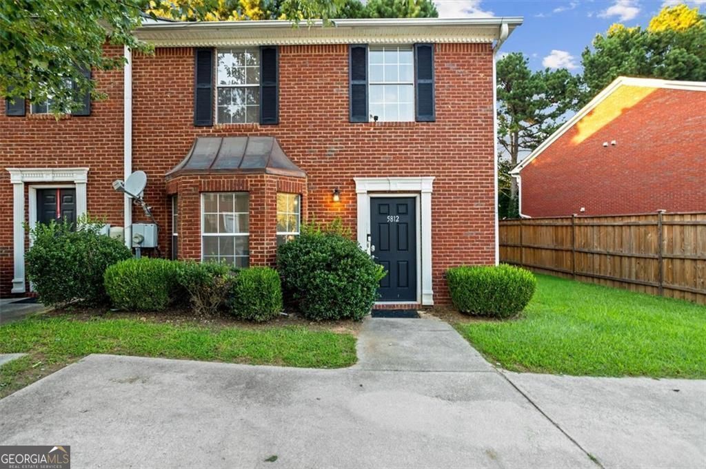 Foto principal - 5812 Wind Gate Ln