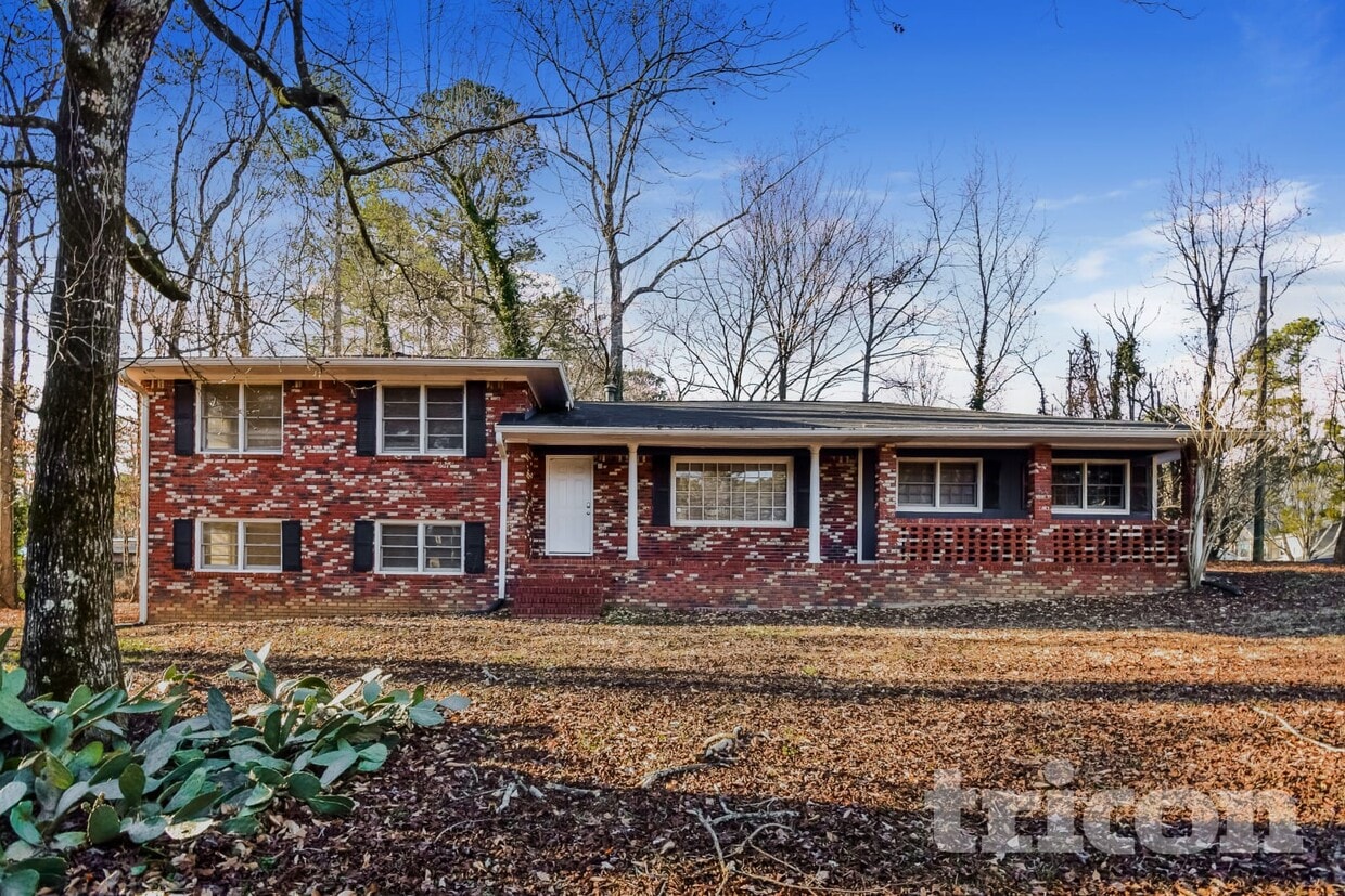 Primary Photo - 4930 Sugar Creek Dr