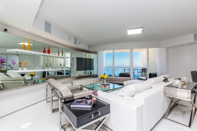 Foto del edificio - 17201 Collins Ave