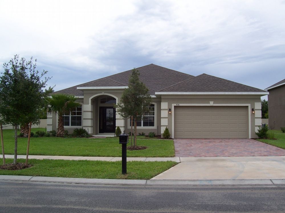Primary Photo - 836 Kazaros Cir