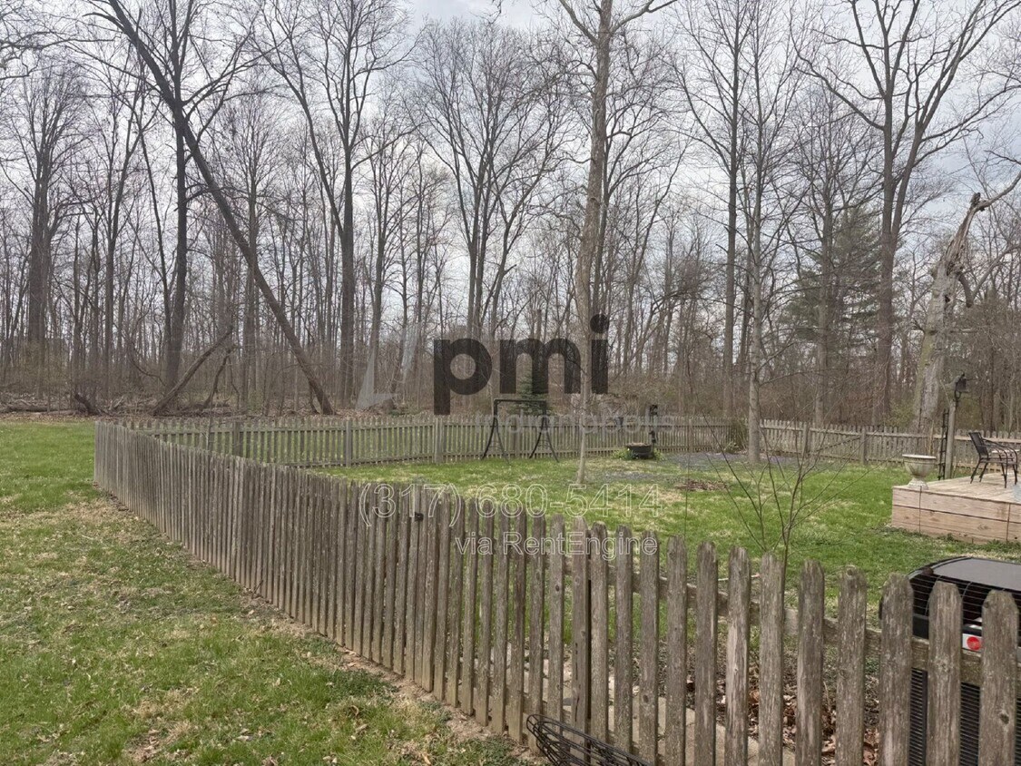 Foto del edificio - 15588 E 136th St