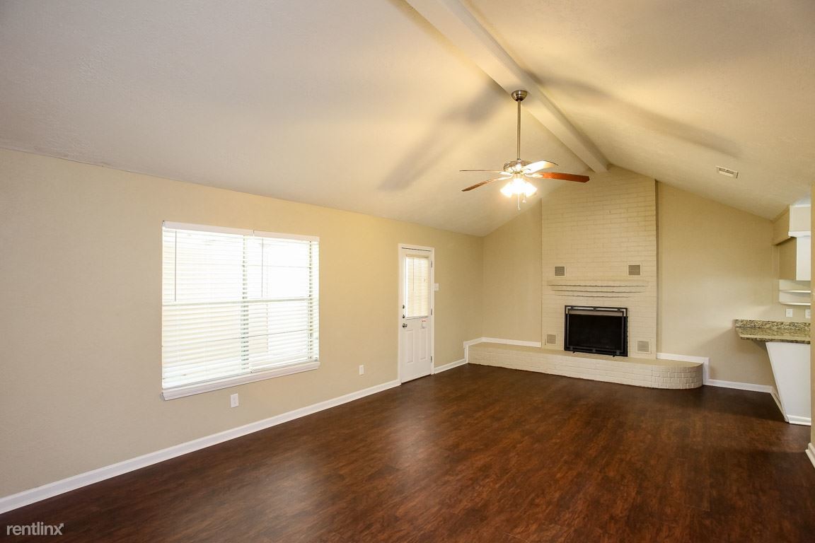 3 br, 2 bath House - 20287 Youpon Ln - House Rental in Porter, TX |  Apartments.com