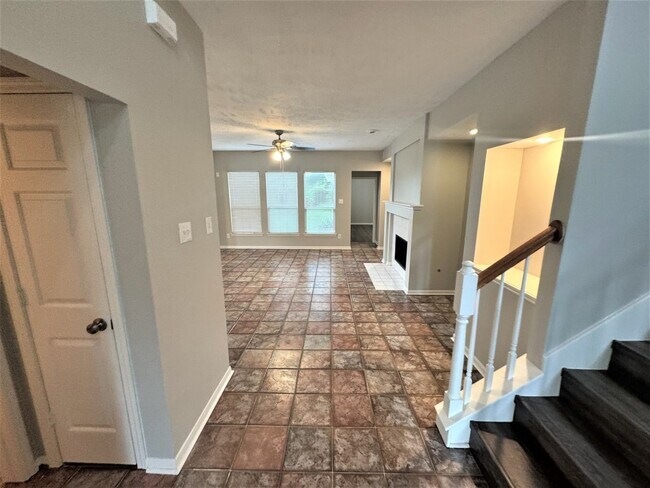 Foto del edificio - 9723 Haviland Lane