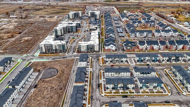 Foto del edificio - 412 S Willow Leaf Rd