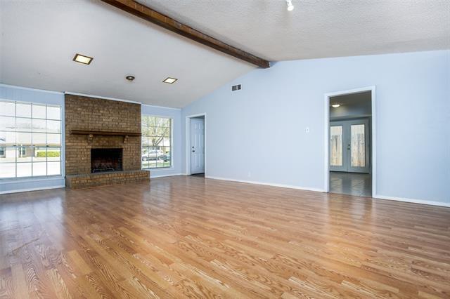 Primary Photo - 610 Woodhaven Pl