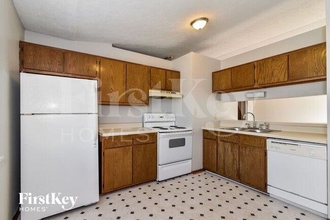Foto del edificio - 5333 Telford Ct
