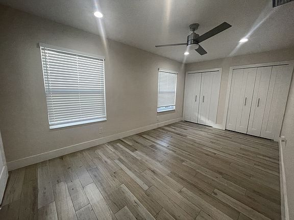 Foto del edificio - 3703 W Gray St