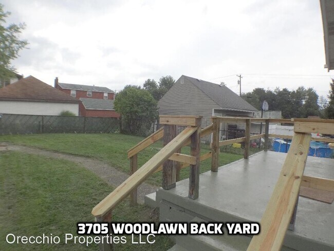 Building Photo - 2 br, 1 bath House - 3705 Woodlawn
