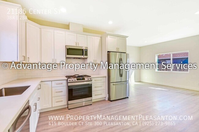 Building Photo - New 3 Bed/2 Bath, 1,000 sq ft Home just of...