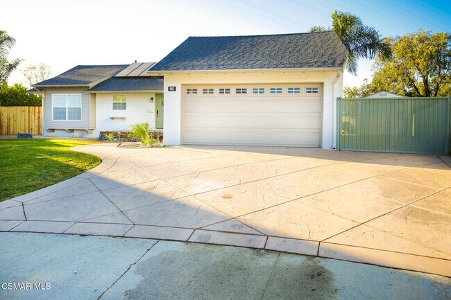 Building Photo - 961 Riopelle Ct