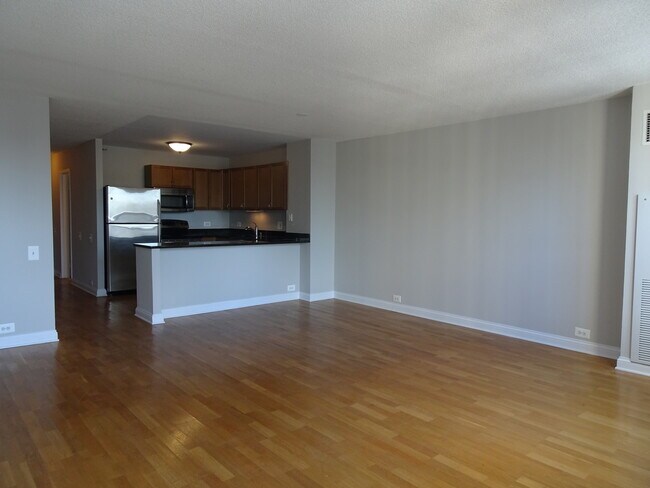 Building Photo - 474 N Lake Shore Dr