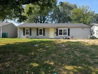 Building Photo - 72 W Adams Dr