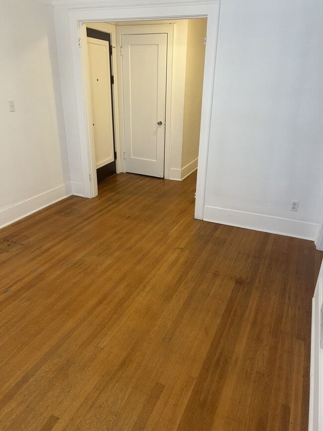 Foto del edificio - The Frederick Apartments