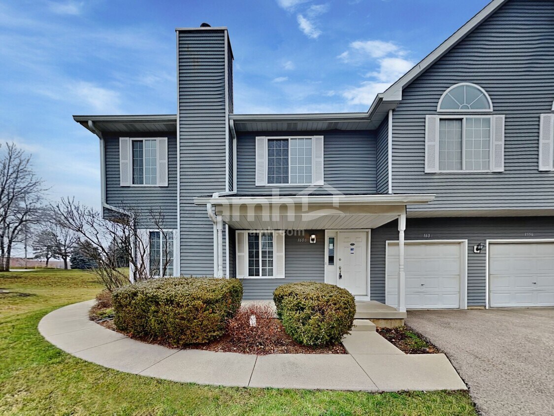 1608 Bridle Post Drive Unit 10A House Rental in Aurora, IL