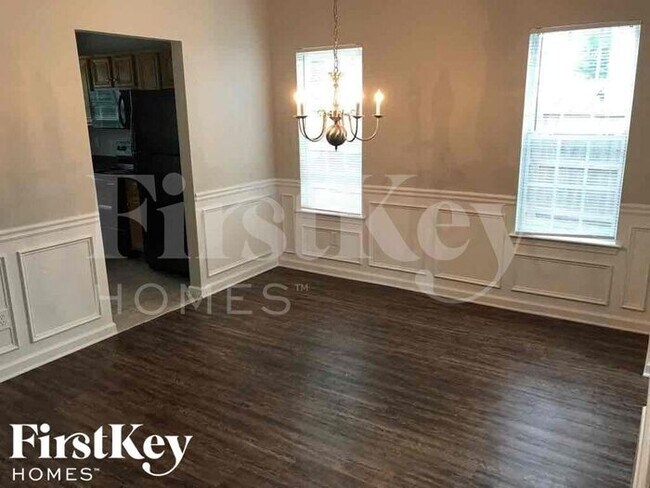 Foto del edificio - 4214 Kensington Cove