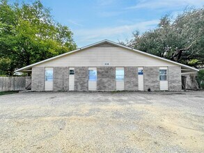Building Photo - 20115 San Marcos Hwy