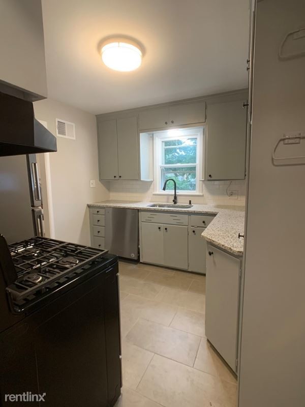 Building Photo - 4 br, 2 bath House - 6421 Stevens Ave S