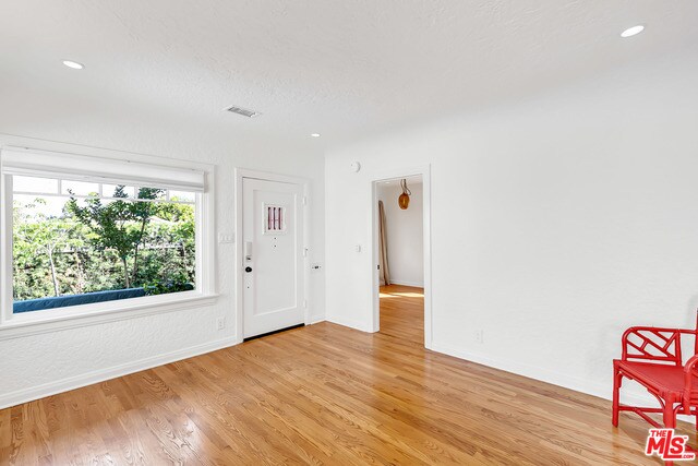 Foto del edificio - 3015 Petite Ct