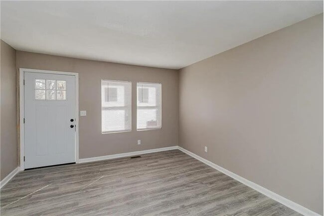 Foto del edificio - 919 N Piatt Ave