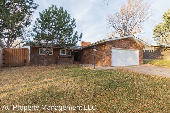 Foto del edificio - 3 br, 2 bath House - 3803 OVERLOOK DR,