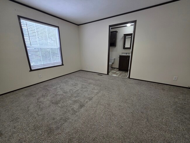 Foto del edificio - 154 Whippoorwill Ln