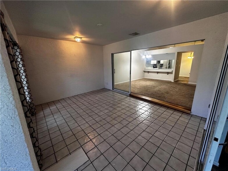 Building Photo - 902 McGregor Park Cir