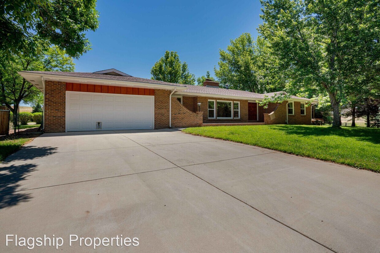 Foto principal - 3 br, 2.5 bath House - 3942 County Road 1.5