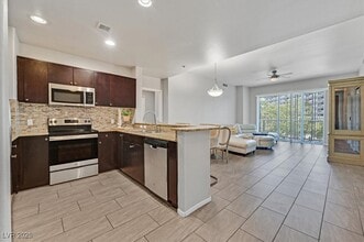 Building Photo - 8255 S Las Vegas Blvd
