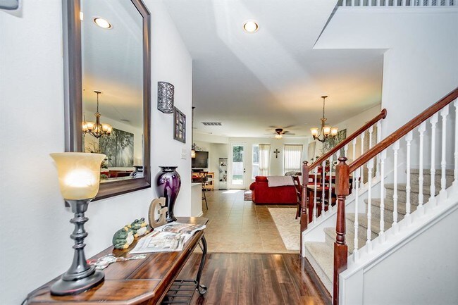 Building Photo - 4330 Lake Cypress Circle