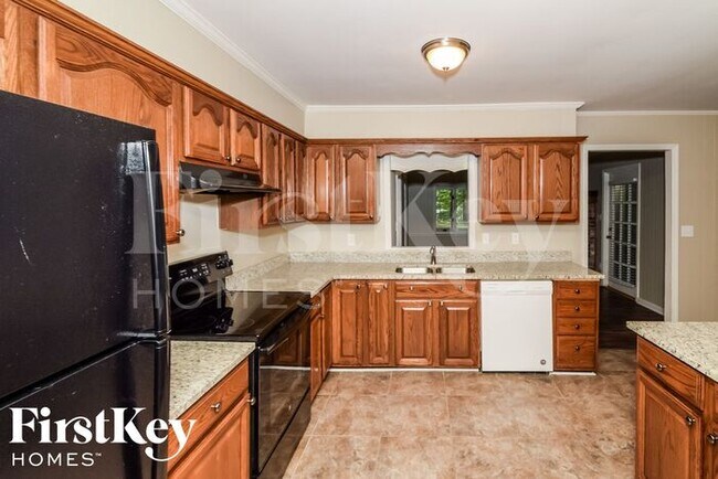 Foto del edificio - 1416 Brewster Cir