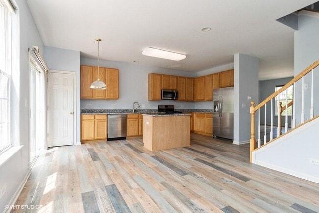 Building Photo - 816 Brodhead Dr